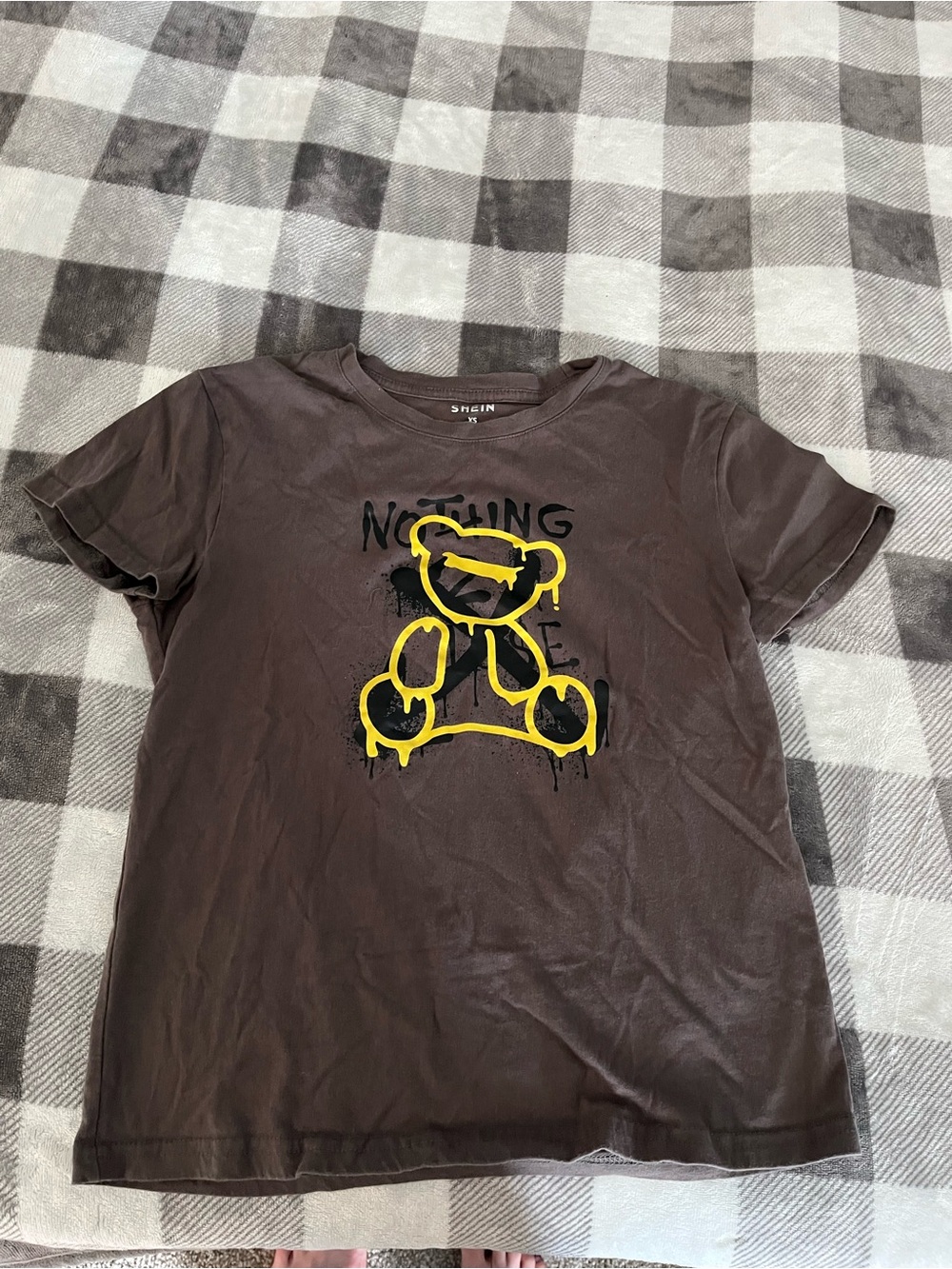 SHEIN Brown Short Sleeve Tee with Yellow Teddy Graphic